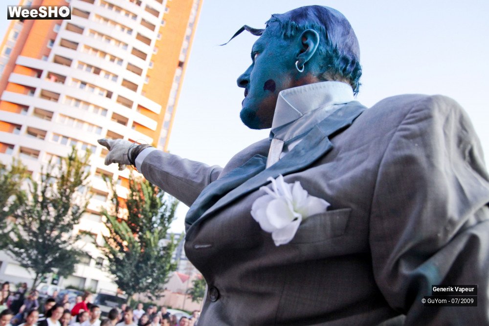 49/50 photos du spectacle Generik Vapeur Portraits