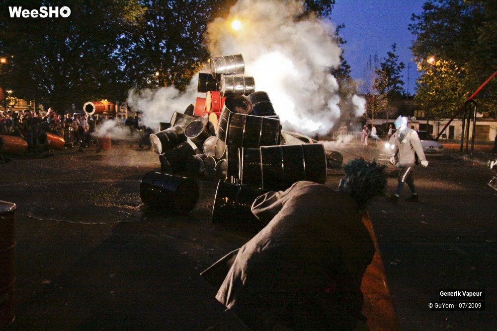 18/50 photos du spectacle Generik Vapeur Parade