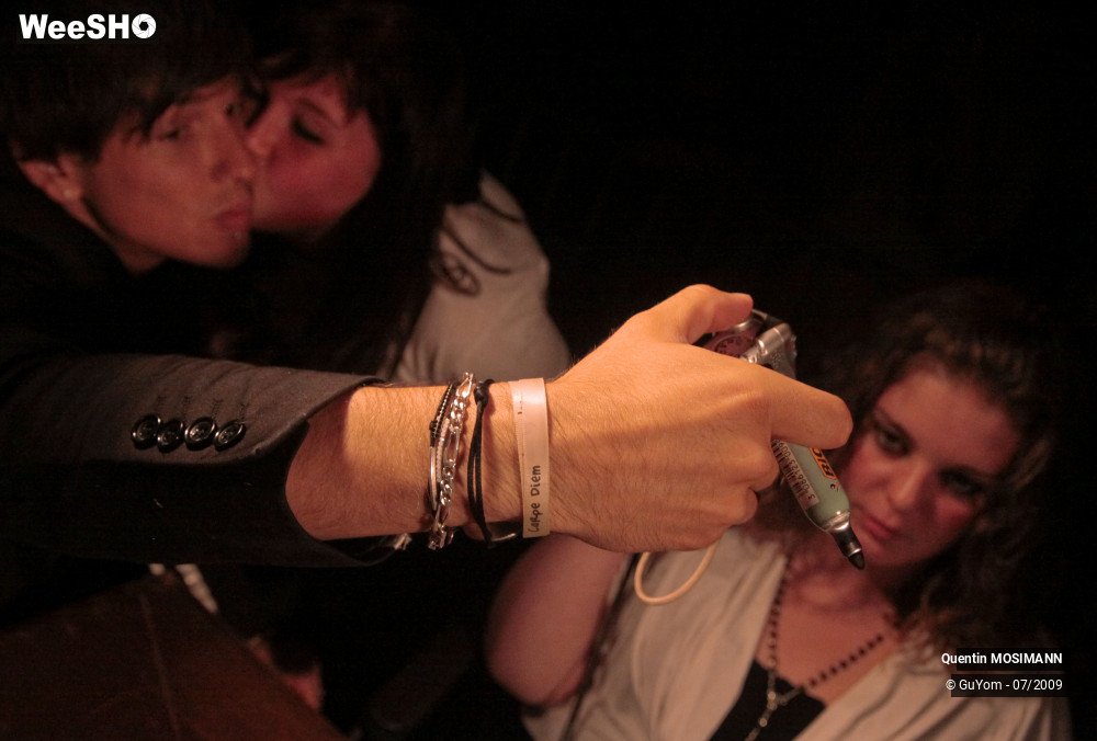 14/30 photos du spectacle Quentin MOSIMANN Backstage