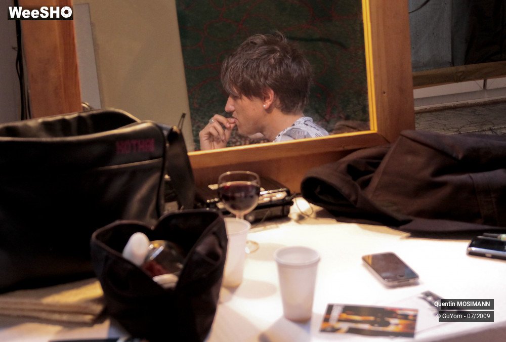 20/30 photos du spectacle Quentin MOSIMANN Backstage