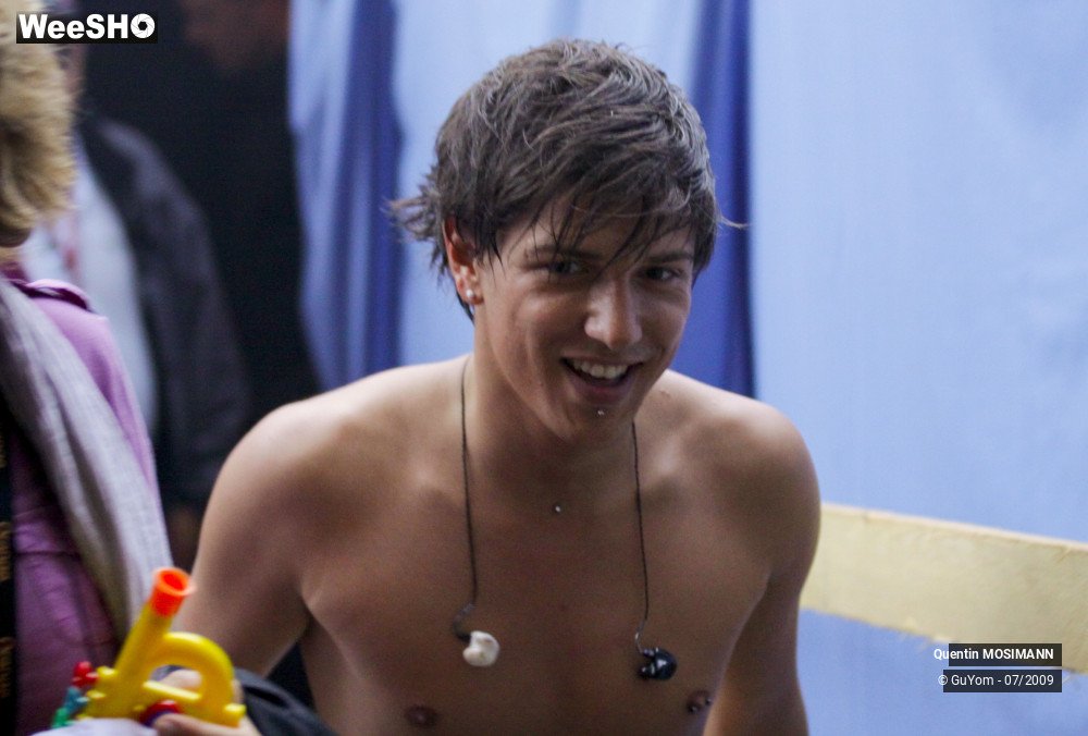 29/30 photos du spectacle Quentin MOSIMANN Backstage