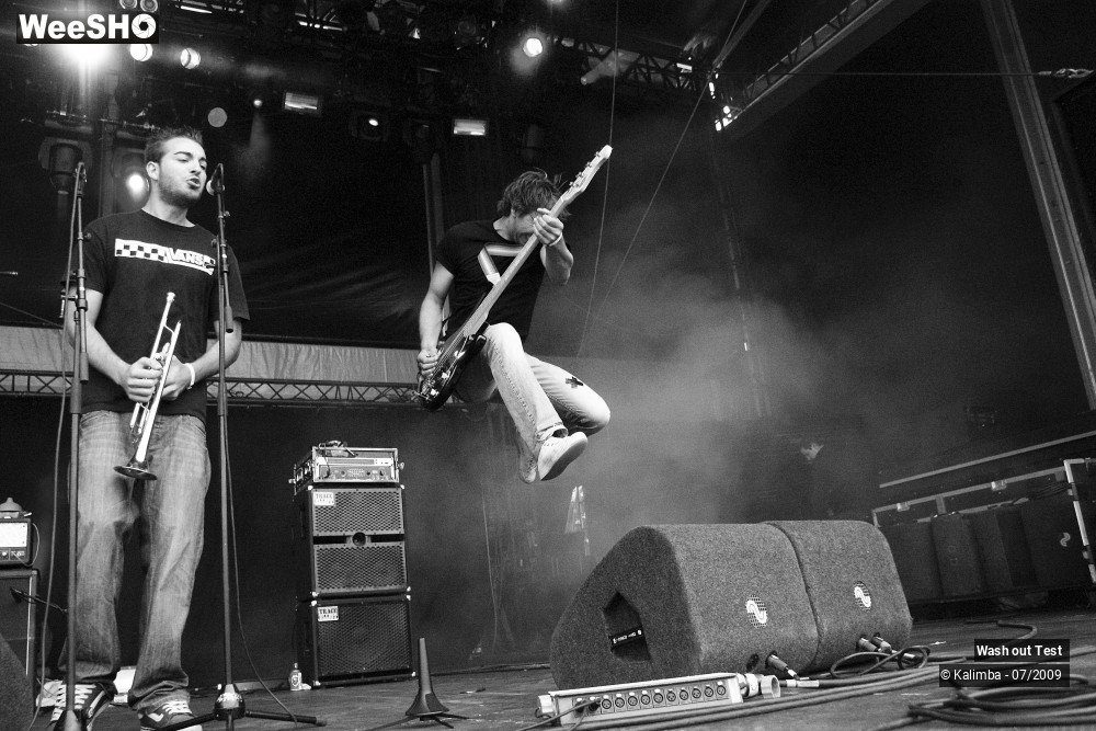 23/27 photos du spectacle Wash Out Test