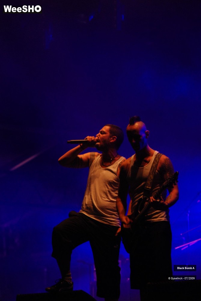 5/24 photos du spectacle Black Bomb A