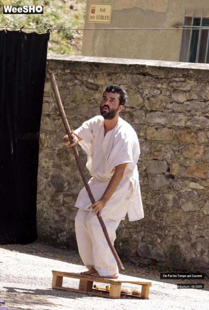 2/34 photos du spectacle Johan Padan à la découverte des Amériques