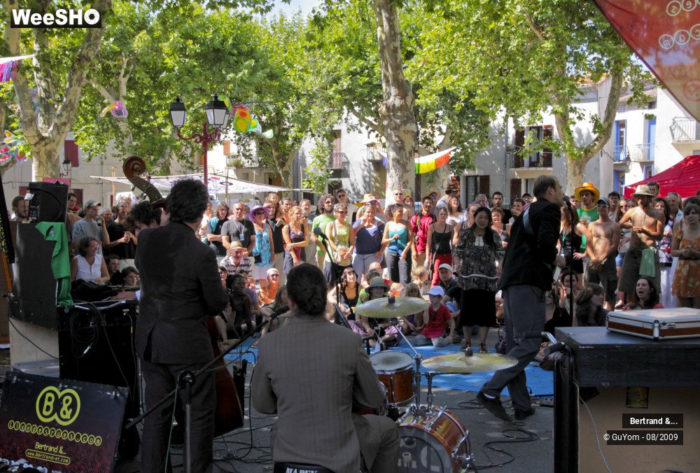 35/40 photos du spectacle Bertrand &...