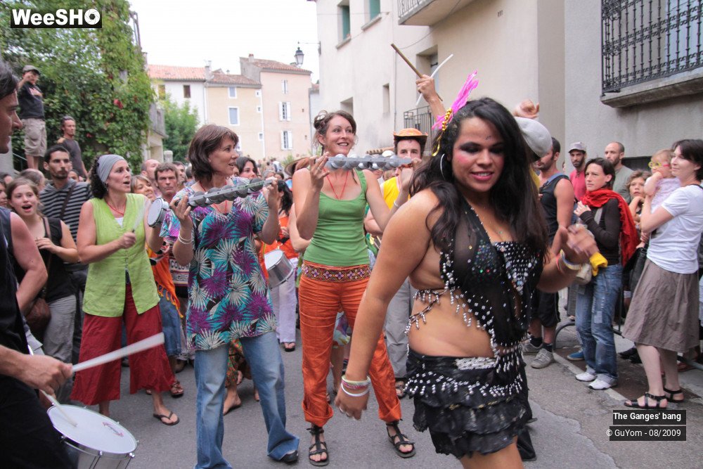 24/39 photos du spectacle The Ganges' Bang