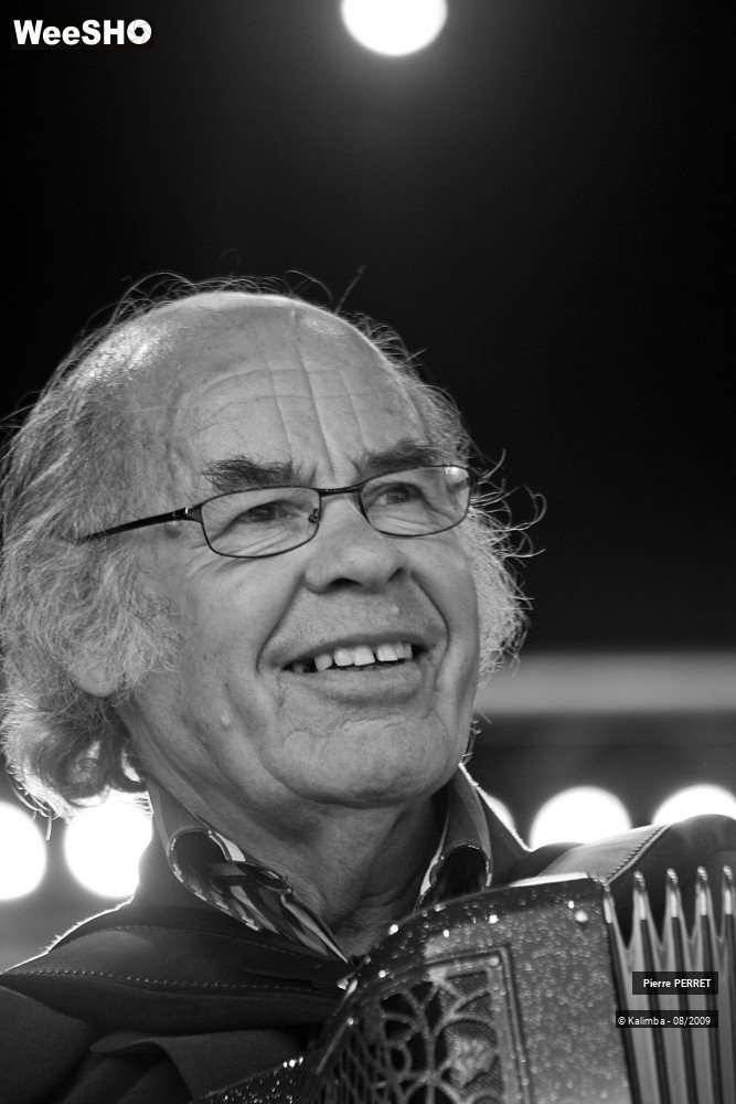 16/47 photos du spectacle Pierre PERRET