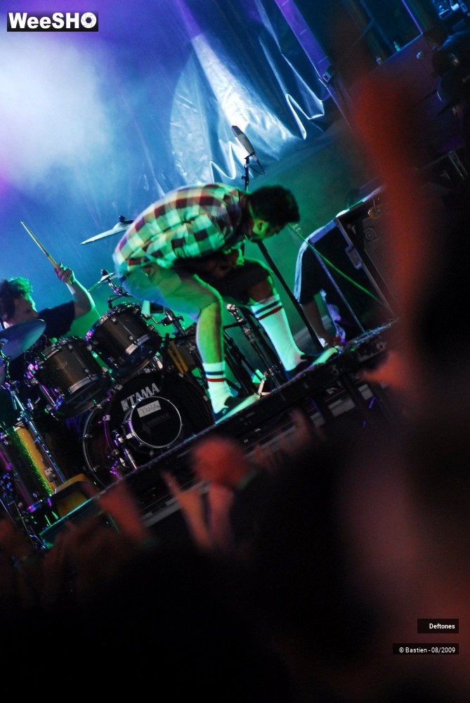 16/38 photos du spectacle Deftones