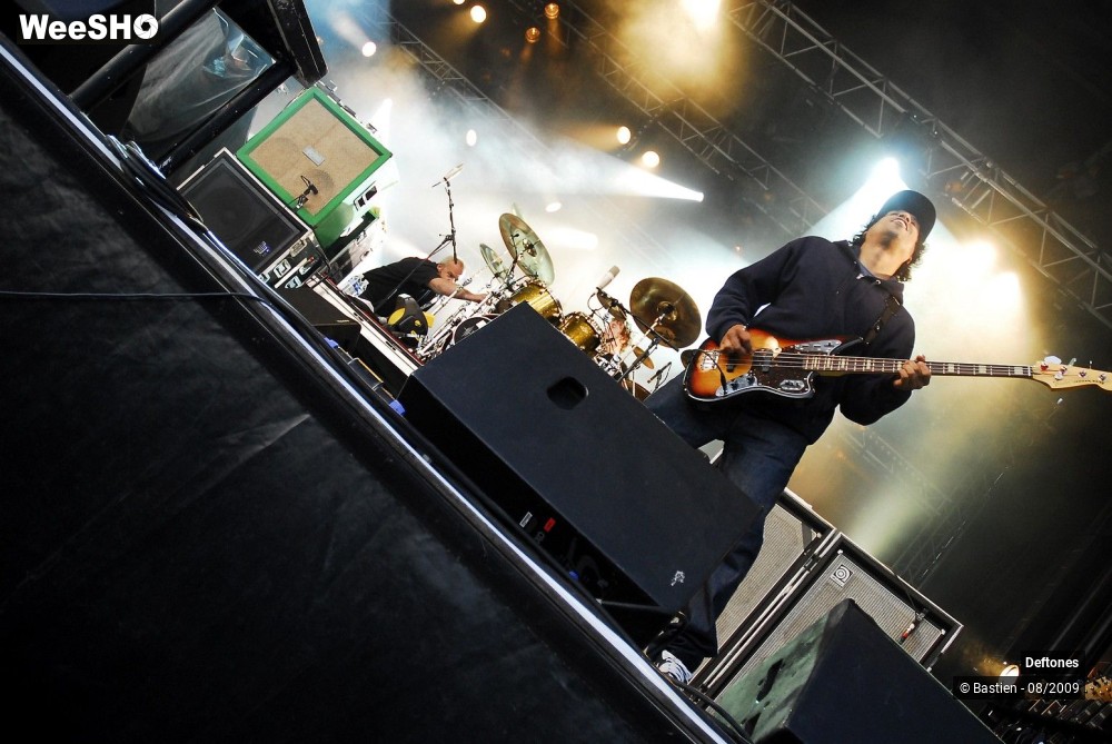 25/38 photos du spectacle Deftones