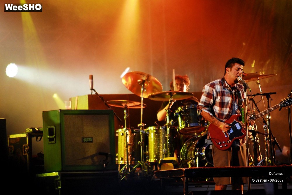 31/38 photos du spectacle Deftones