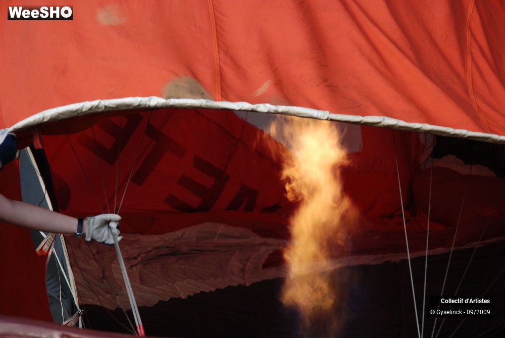 2/49 photos du spectacle Les Montgolfiades 2009