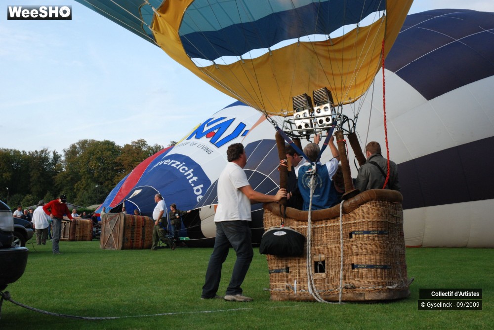 32/49 photos du spectacle Les Montgolfiades 2009
