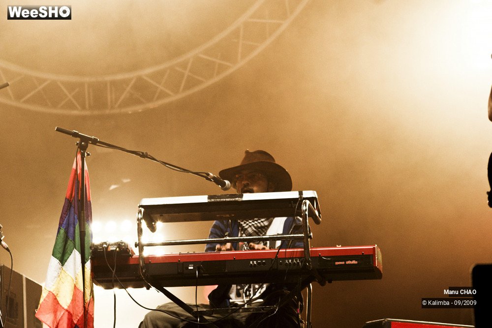 21/29 photos du spectacle Manu CHAO