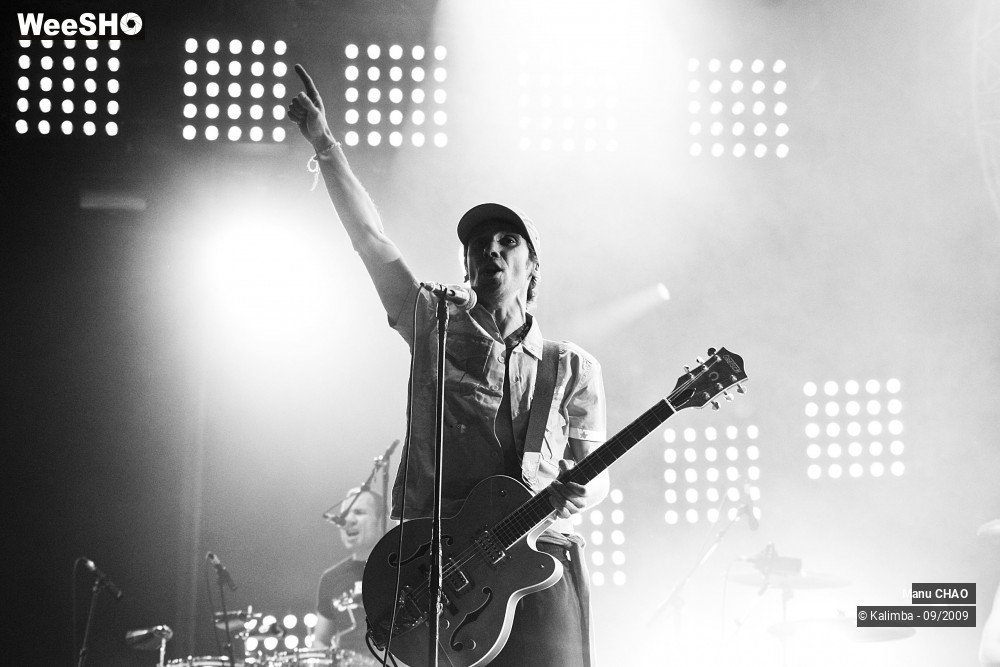 23/29 photos du spectacle Manu CHAO