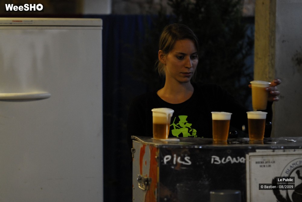 19/34 photos du spectacle Cabaret Vert Ambiance 5