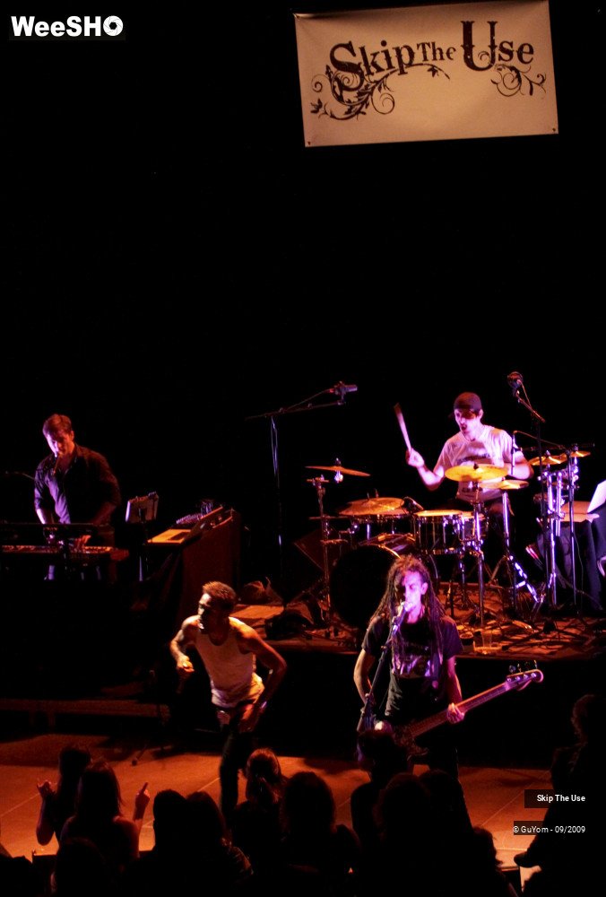 11/47 photos du spectacle Skip The Use vu d'en haut