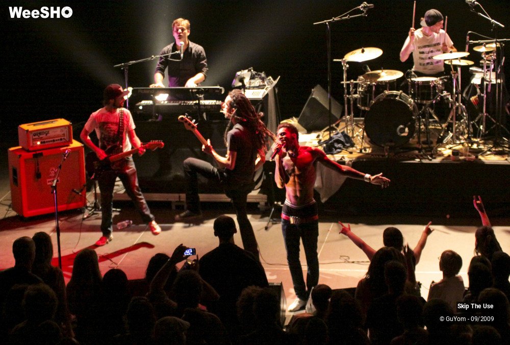 13/47 photos du spectacle Skip The Use vu d'en haut