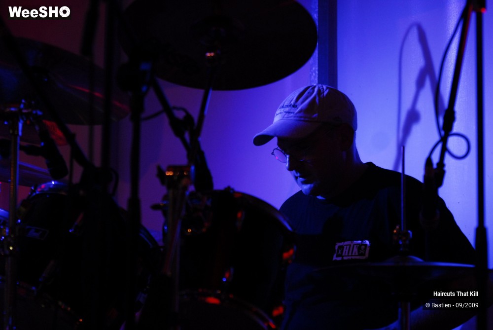 20/28 photos du spectacle Hair cut that kill