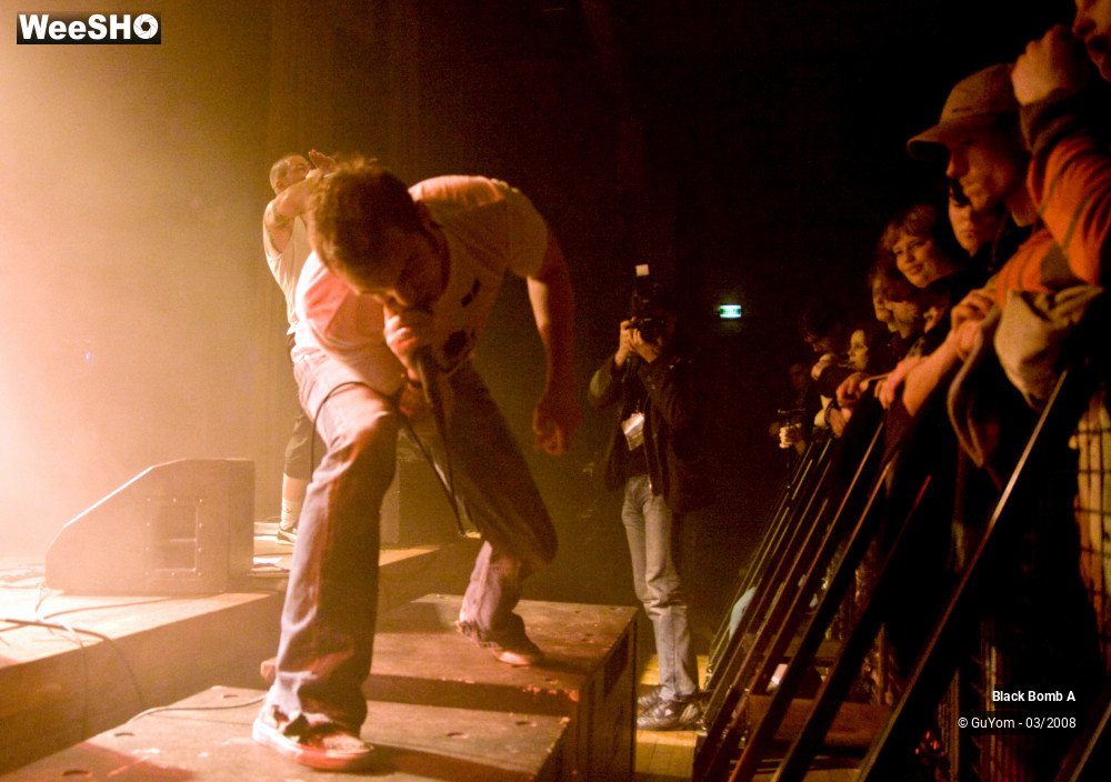 11/38 photos du spectacle Black Bomb A