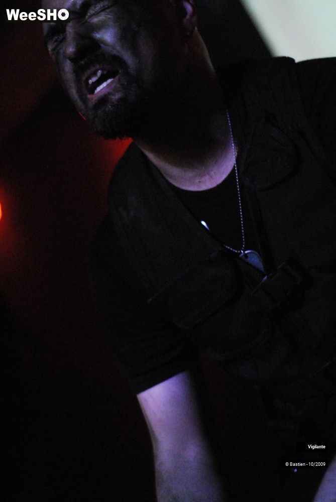 5/39 photos du spectacle Vigilante