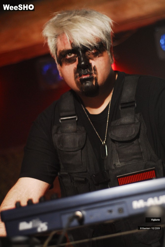 24/39 photos du spectacle Vigilante