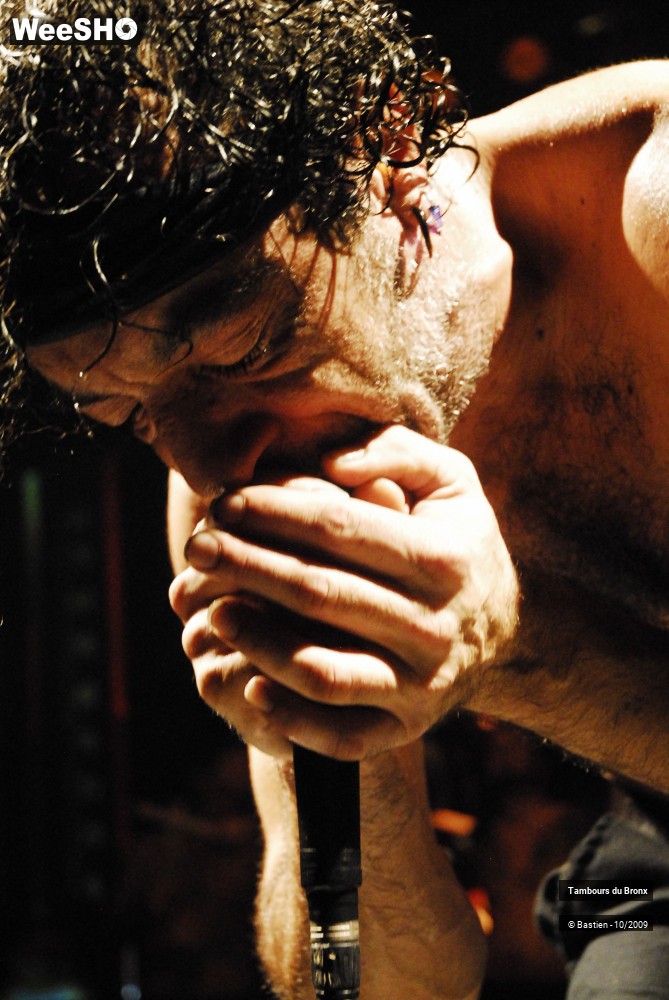 26/47 photos du spectacle Tambours du Bronx