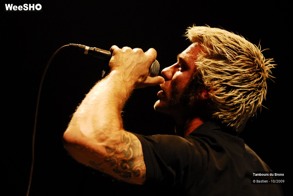 41/47 photos du spectacle Tambours du Bronx