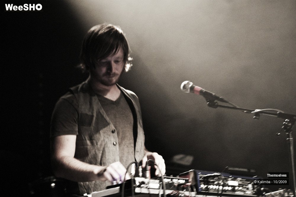 13/33 photos du spectacle Themselves