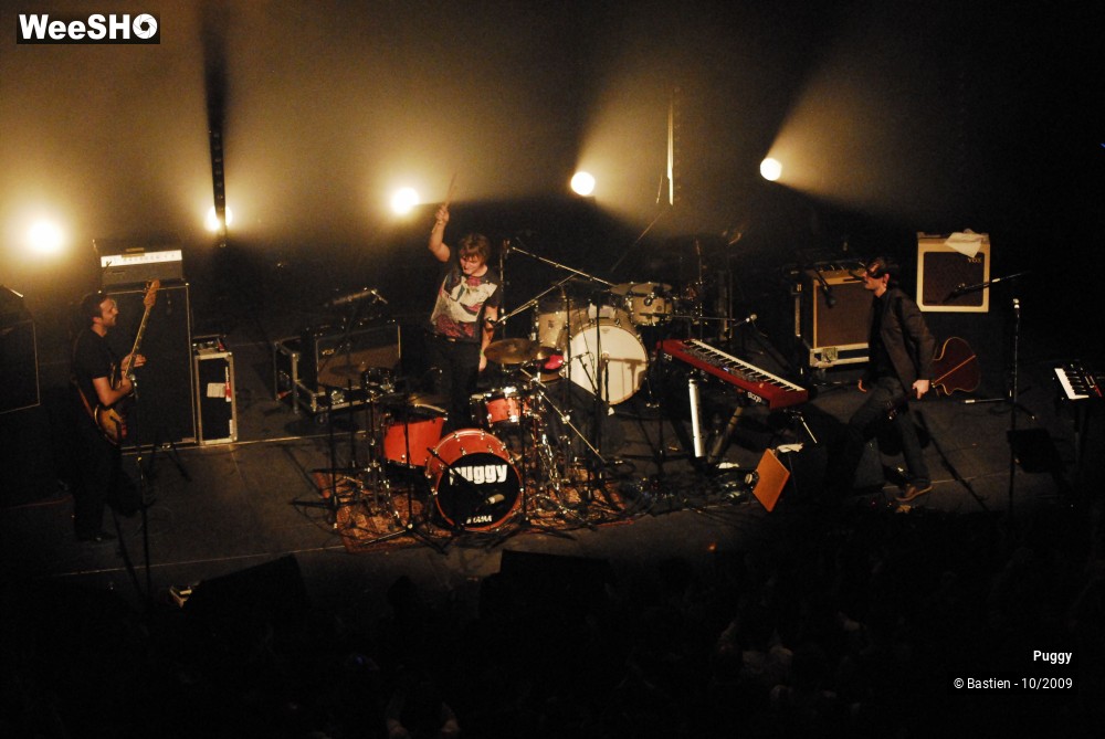 18/23 photos du spectacle Puggy