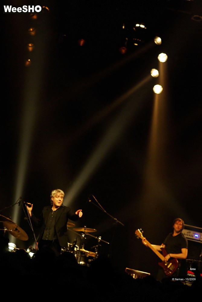 32/42 photos du spectacle Arno