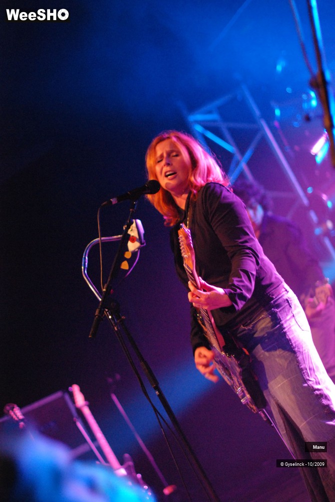 19/27 photos du spectacle Manu