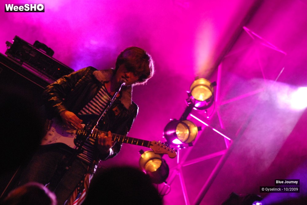 9/23 photos du spectacle Blue Journey