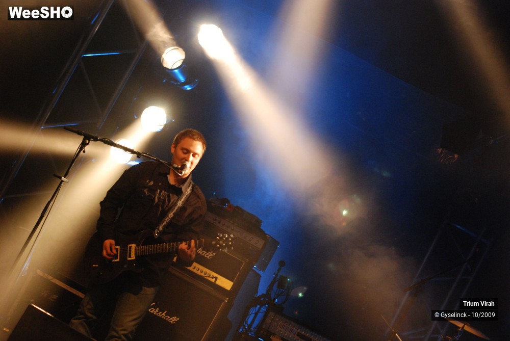 2/21 photos du spectacle Trium Virah