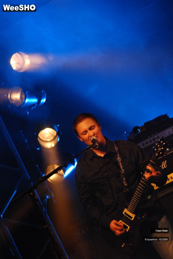 13/21 photos du spectacle Trium Virah