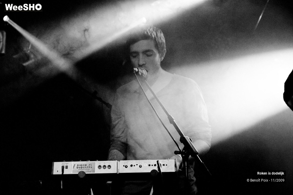 17/19 photos du spectacle Roken is Dodelijk