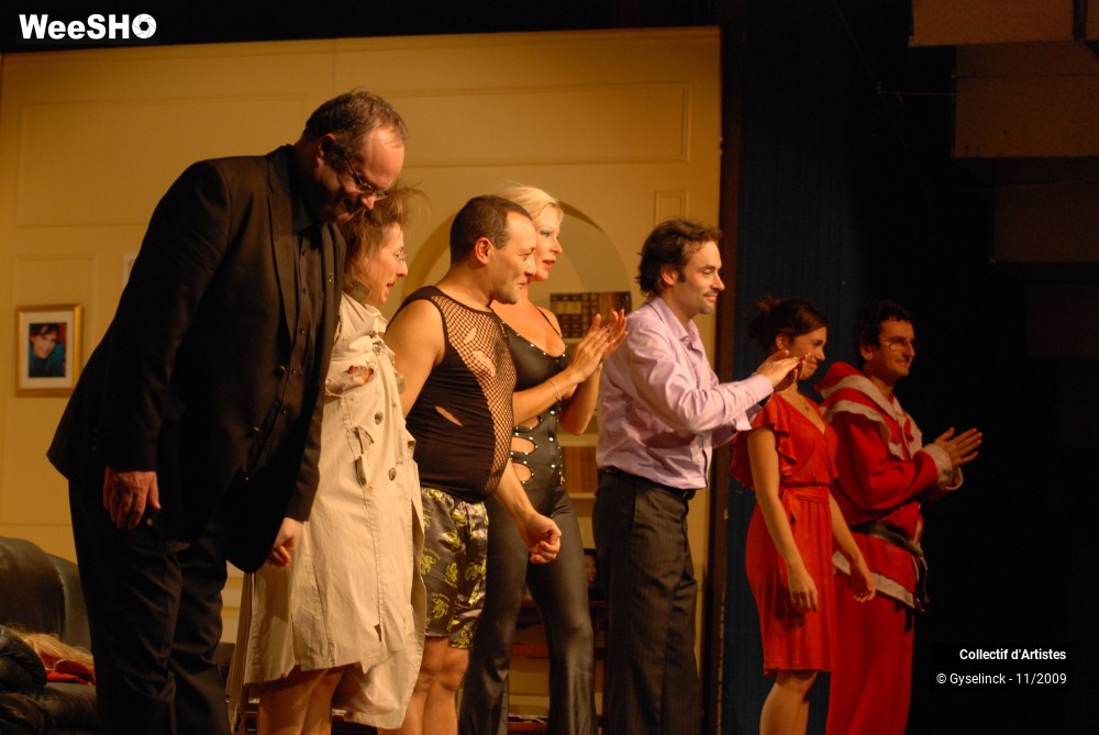 15/43 photos du spectacle Attache-moi au radiateur