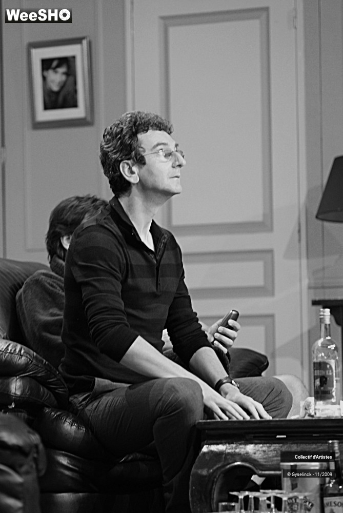 43/43 photos du spectacle Attache-moi au radiateur