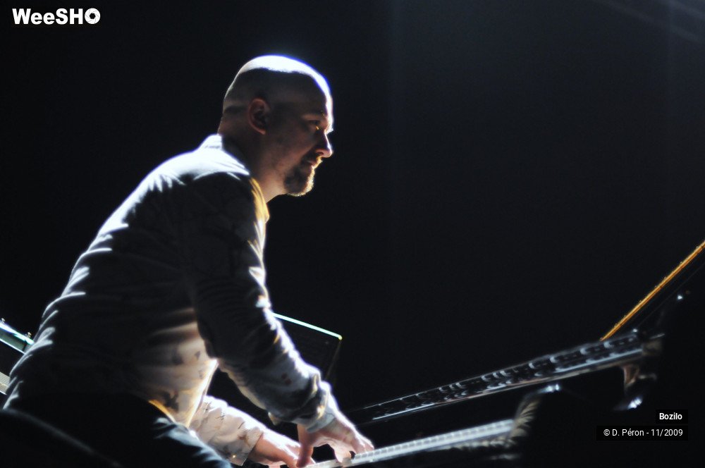 20/24 photos du spectacle Bozilo