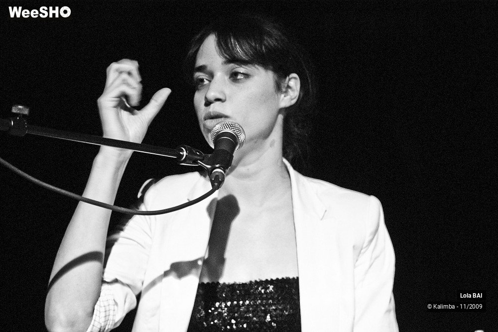 16/38 photos du spectacle Lola Baï