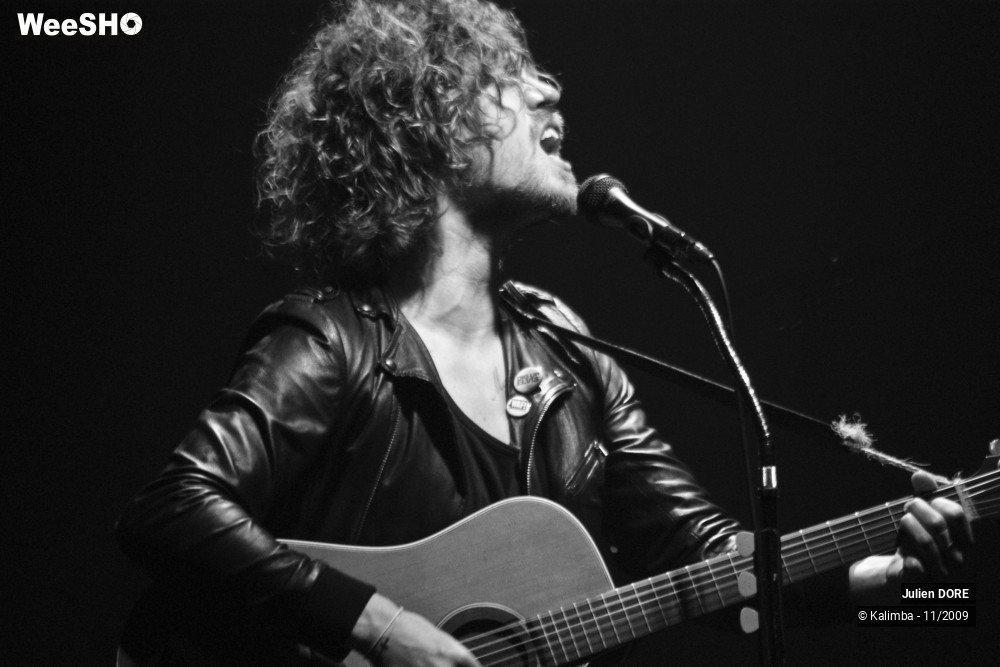 25/25 photos du spectacle Julien Doré & The Bash