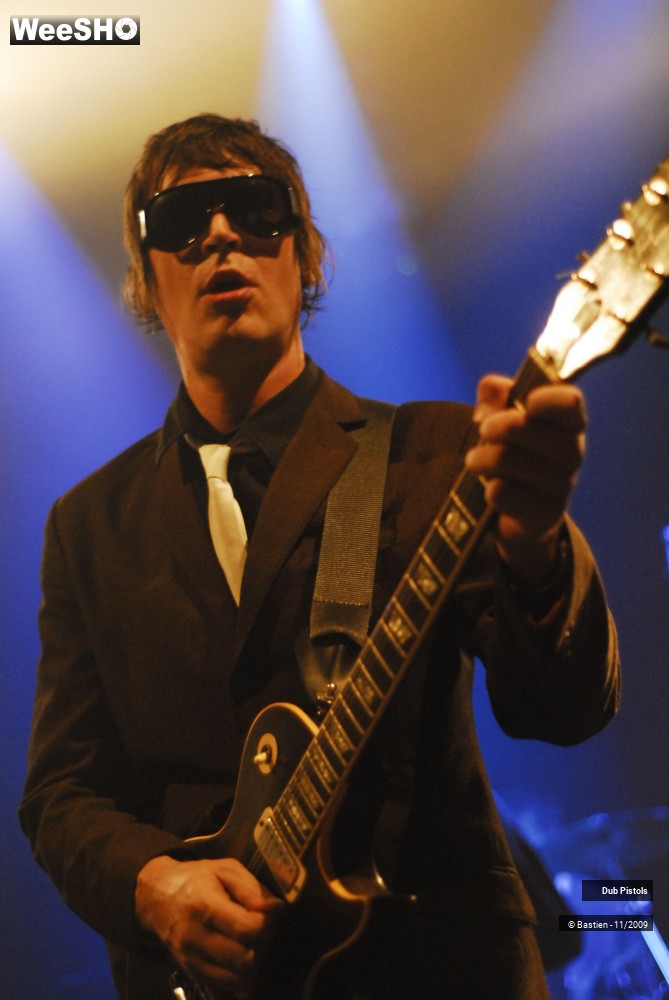 13/29 photos du spectacle Dub pistols