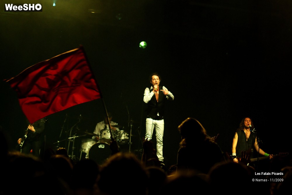 32/49 photos du spectacle Les Fatals Picards