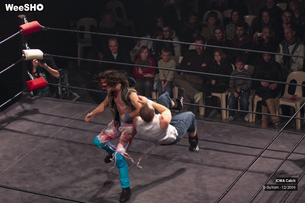 19/49 photos du spectacle ICWA Catch... Vu d'en Haut