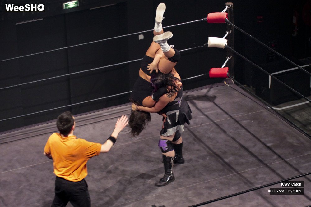 22/49 photos du spectacle ICWA Catch... Vu d'en Haut