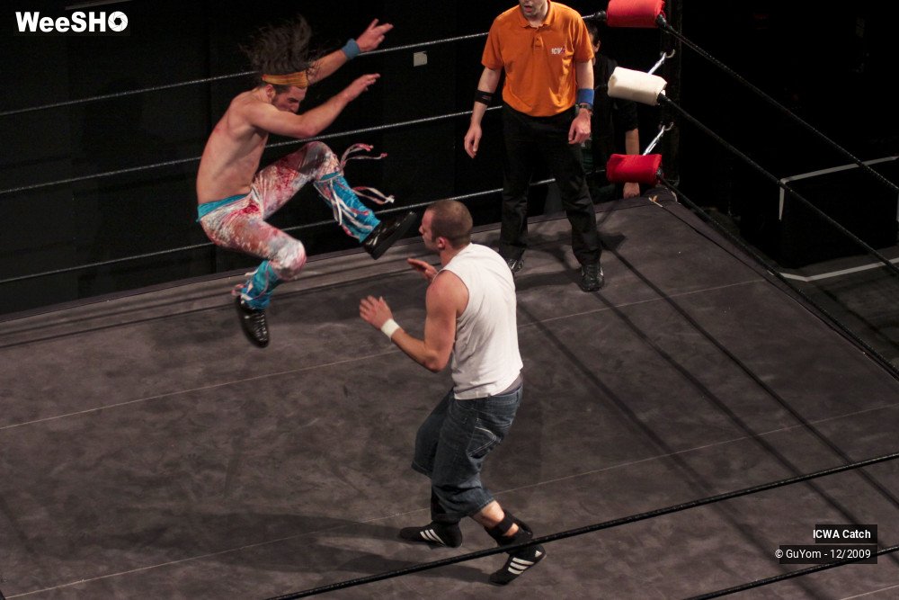 30/49 photos du spectacle ICWA Catch... Vu d'en Haut