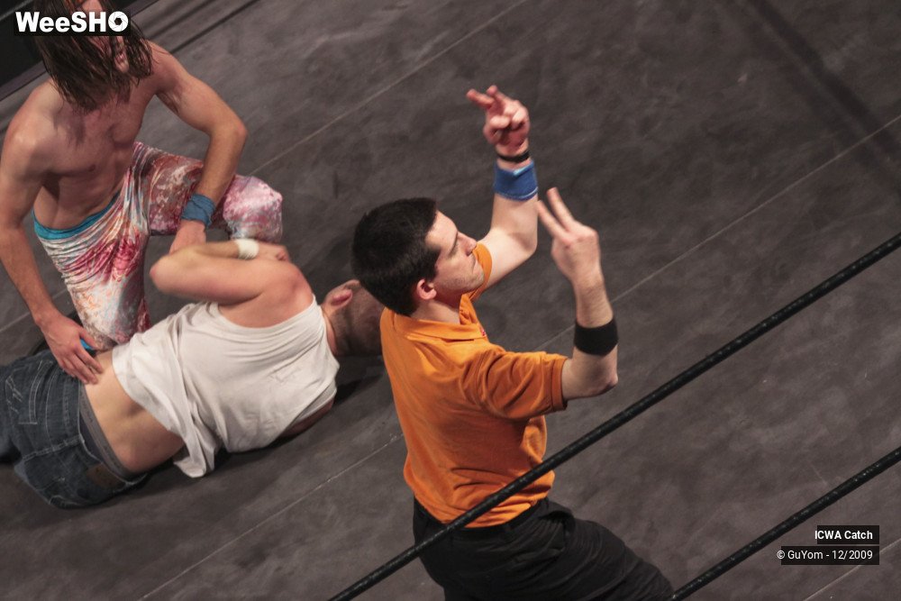 34/49 photos du spectacle ICWA Catch... Vu d'en Haut