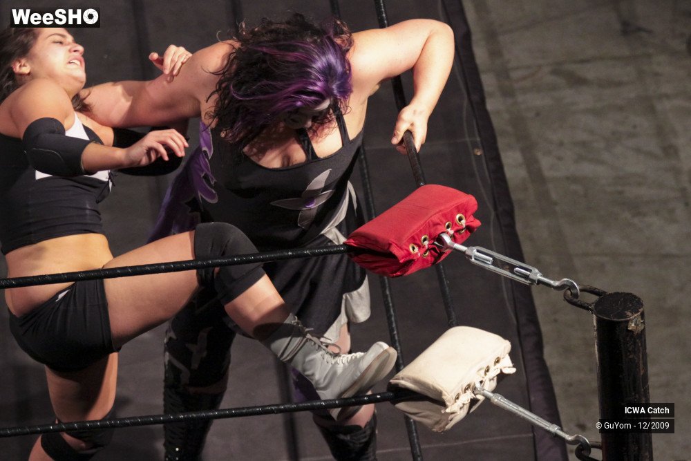 40/49 photos du spectacle ICWA Catch... Vu d'en Haut