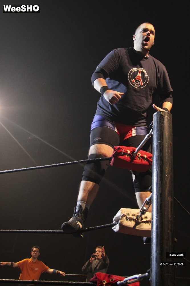 2/50 photos du spectacle ICWA Catch... Vu d'en Bas