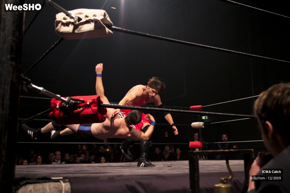 23/50 photos du spectacle ICWA Catch... Vu d'en Bas