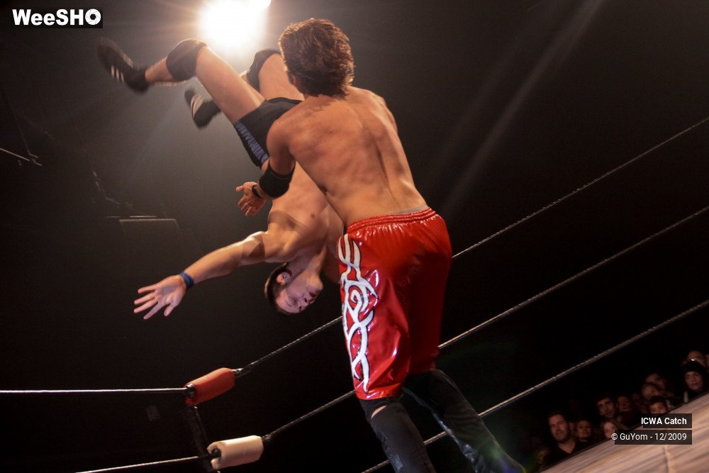 30/50 photos du spectacle ICWA Catch... Vu d'en Bas